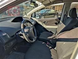 تۆیۆتا یارس